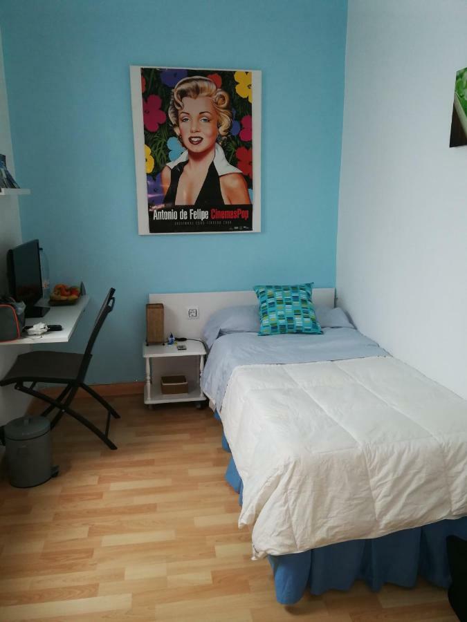 Habitacion Junto Torres Serranos 瓦伦西亚 客房 照片